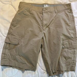 Brownish cargo shorts